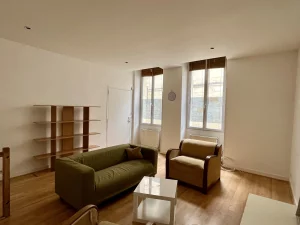 Appartement-trois-pièces-aux-Chartrons-Rue-Barreyre-à-louer-chez-Ma-pépite-agence-de-gestion-locative