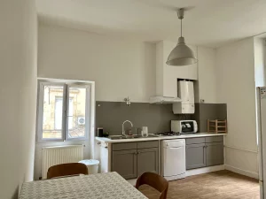 Appartement-trois-pièces-aux-Chartrons-Rue-Barreyre-à-louer-chez-Ma-pépite-agence-de-gestion-locative
