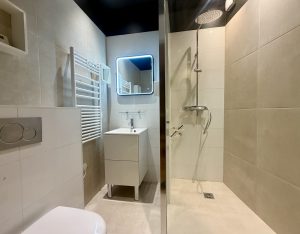 Studio meublé rénové dans le quartier Saint-Nicolas