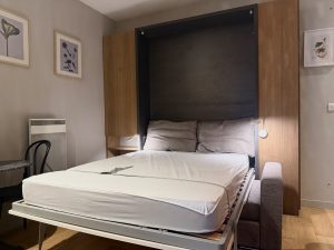 Studio meublé rénové dans le quartier Saint-Nicolas