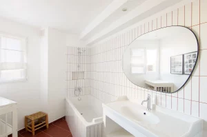 Appartement-rénové-à-vendre-jardin-public-ma-pépite-salle-de-bain-enfants