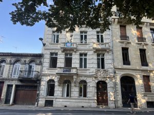 Facade coworking Saint Seurin bureau privé