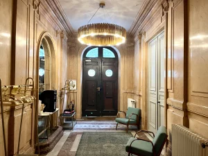 bureaux-d-exception-prestation-ancienne-saint-seurin-place-des-martyrs-de-la-resistance
