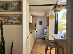 Maison location meublé avec jardin 3 chambres cuisine