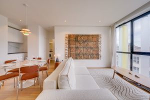 à louer superbe T2 lumineux totalement renove canape