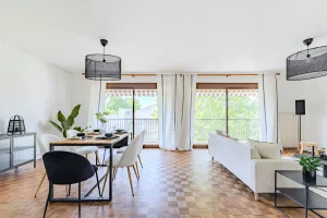 a_louer_T4_meuble_avec_2_chambres_salon