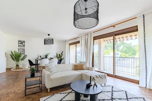 a_louer_T4_meuble_avec_2_chambres_sejour